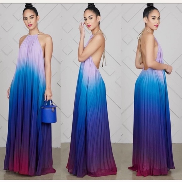 Dresses & Skirts - Halter maxi, size Small vici